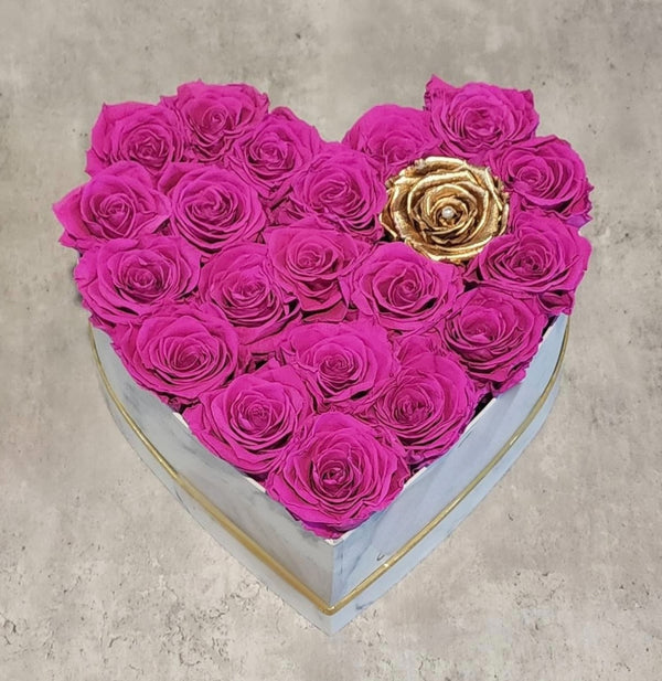 Medium Heart Box - Long Lasting Roses